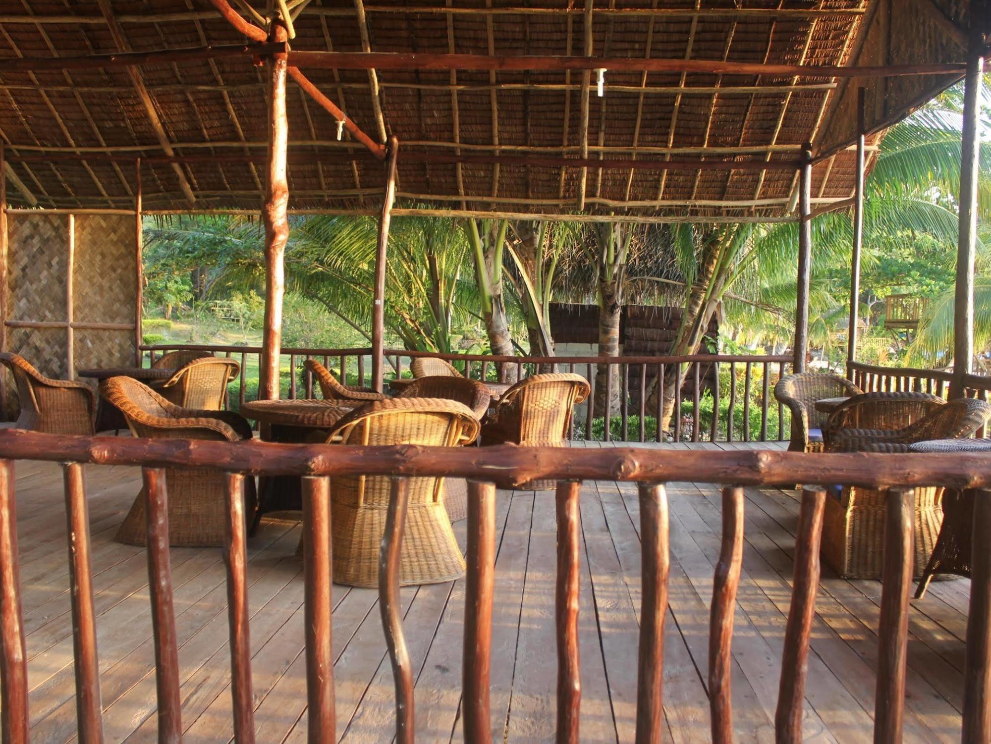 Blue Cove Tropical Island Resort San Vicente  Eksteriør billede